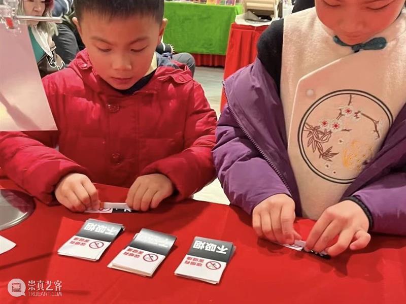 展览预告「一问三答系列策划」第一答|周鱼鲜是硕士 ABI 崇真艺客